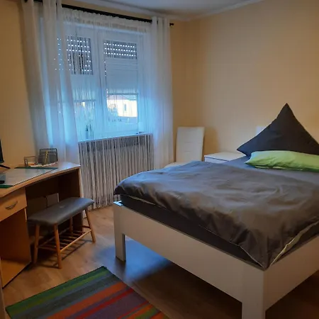 Kirsch Apartment *